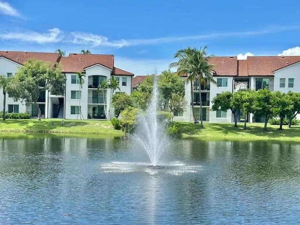 822 Villa Circle Boynton Beach FL 33435