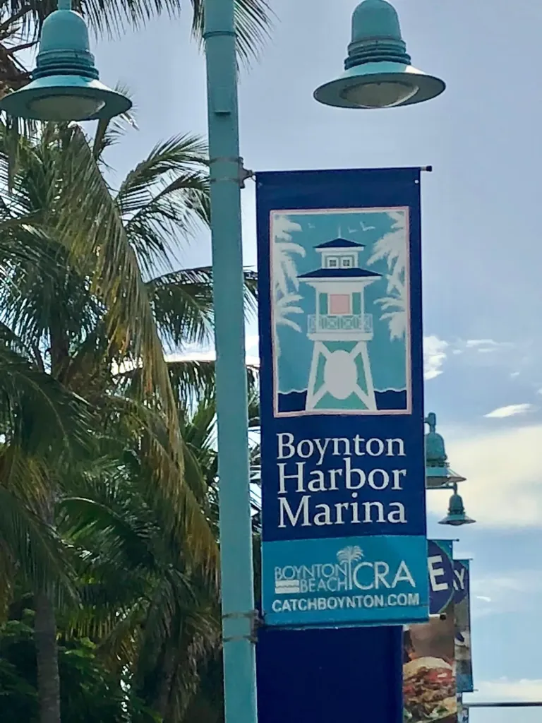 822 Villa Circle Boynton Beach FL 33435
