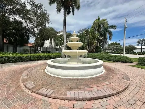 822 Villa Circle Boynton Beach FL 33435
