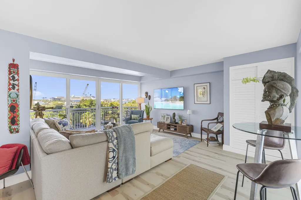 1920 S Ocean Drive Fort Lauderdale FL 33316