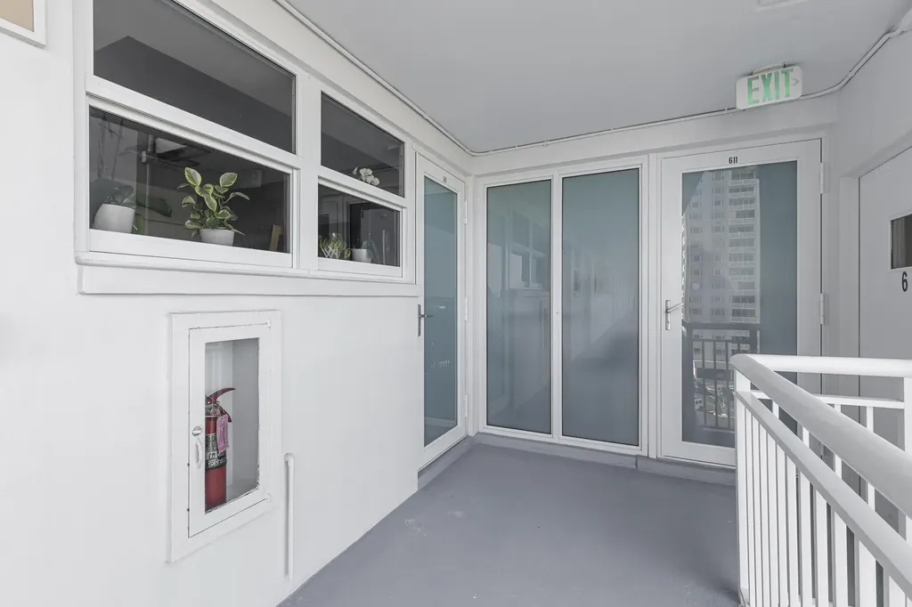 1920 S Ocean Drive Fort Lauderdale FL 33316