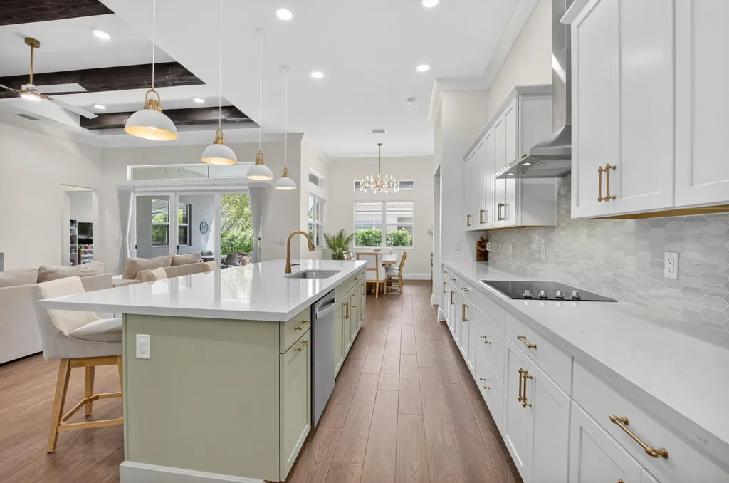 9682 Captiva Circle Boynton Beach FL 33437