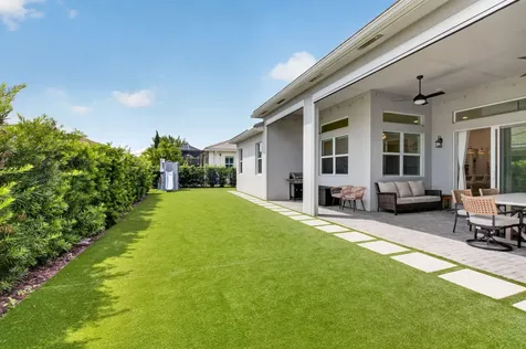 9682 Captiva Circle Boynton Beach FL 33437