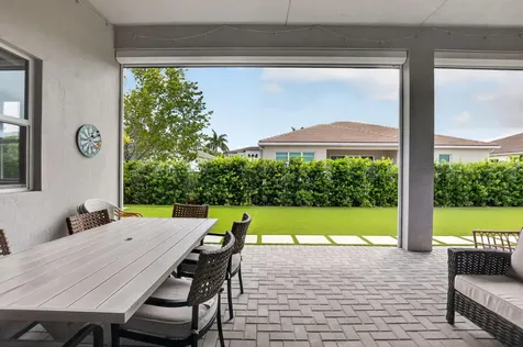 9682 Captiva Circle Boynton Beach FL 33437