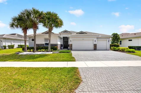 9682 Captiva Circle Boynton Beach FL 33437