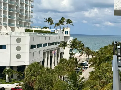 3000 Riomar Street Fort Lauderdale FL 33304