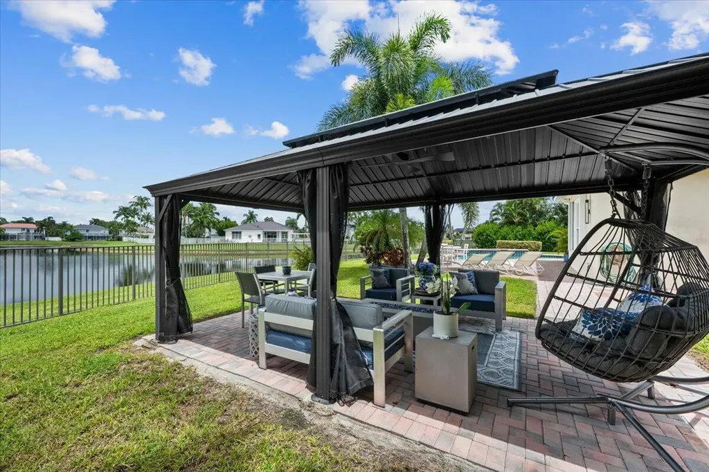 6445 Kirsten Way Lake Worth FL 33467