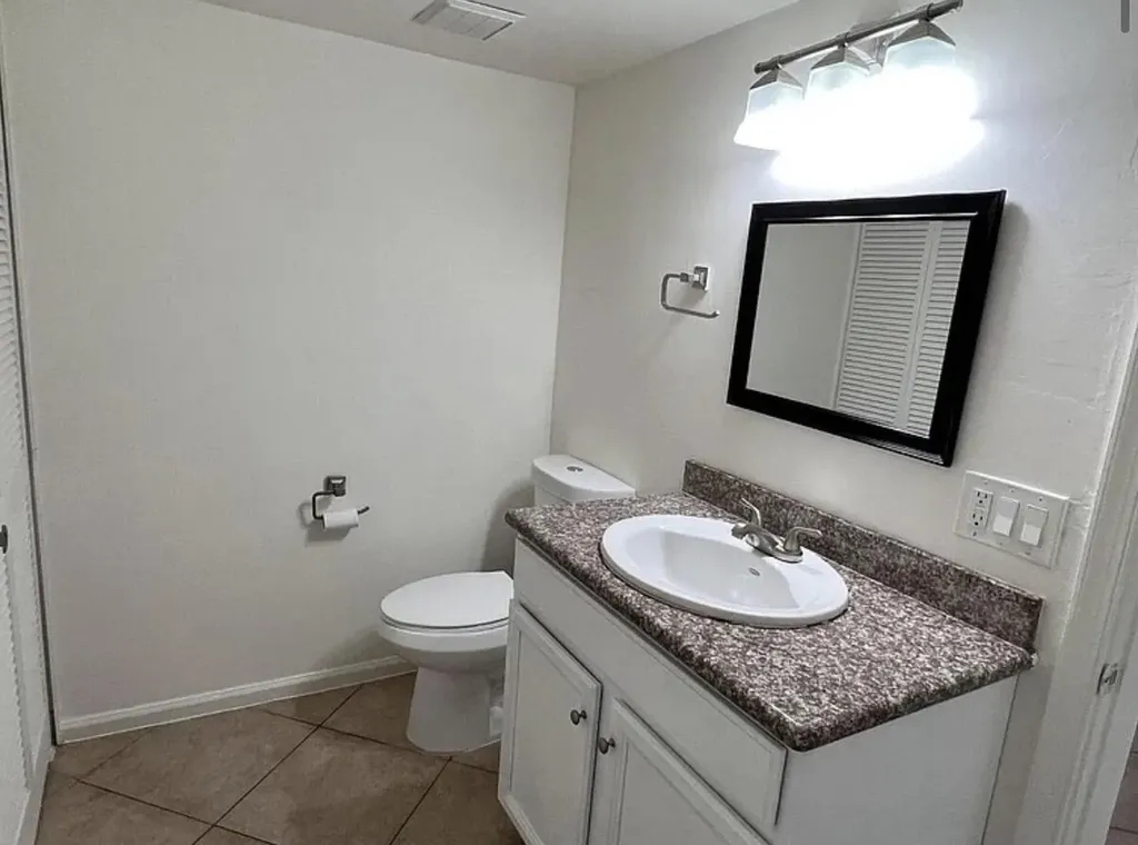4328 Hazel Avenue Palm Beach Gardens FL 33410