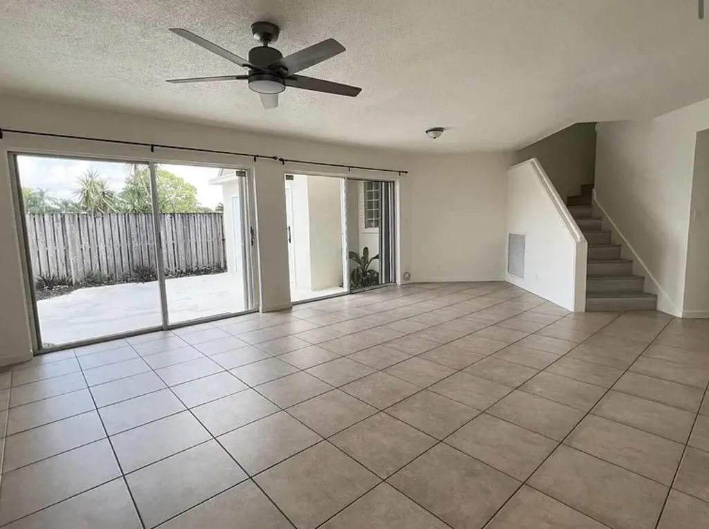 4328 Hazel Avenue Palm Beach Gardens FL 33410
