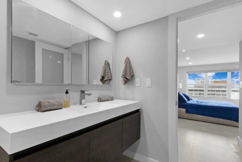 3900 Galt Ocean Drive Fort Lauderdale FL 33308