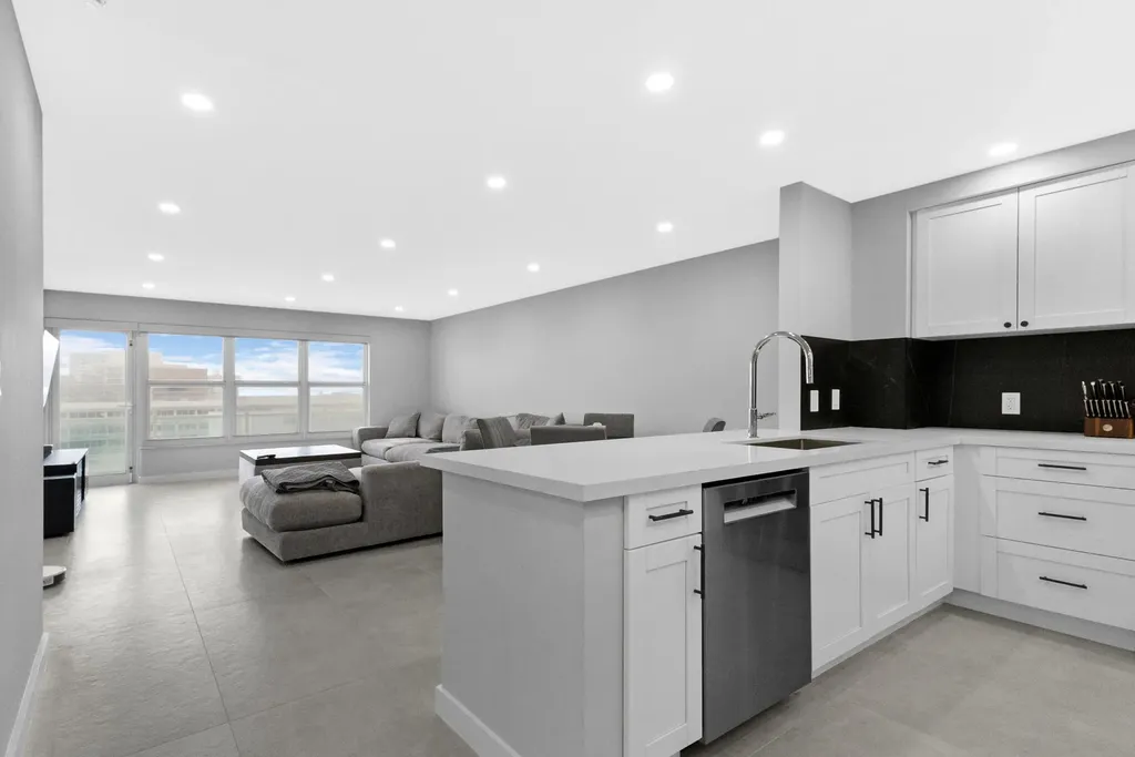 3900 Galt Ocean Drive Fort Lauderdale FL 33308
