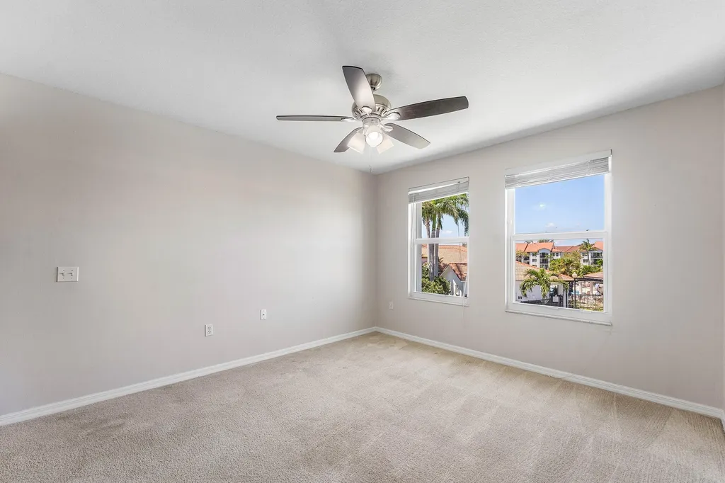 118 Villa Circle Boynton Beach FL 33435