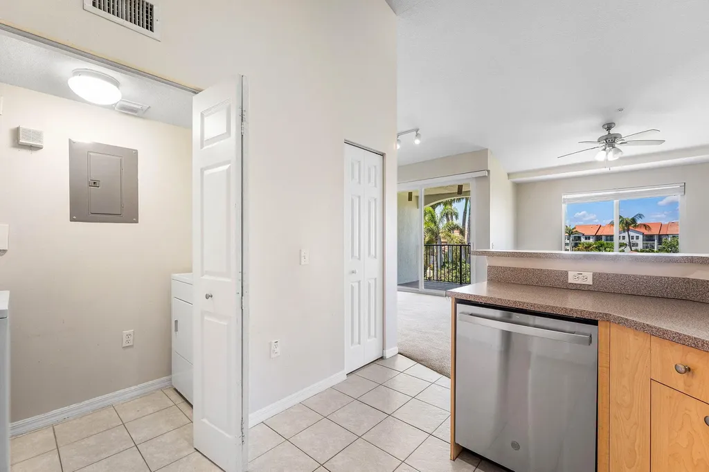 118 Villa Circle Boynton Beach FL 33435