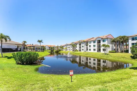 118 Villa Circle Boynton Beach FL 33435