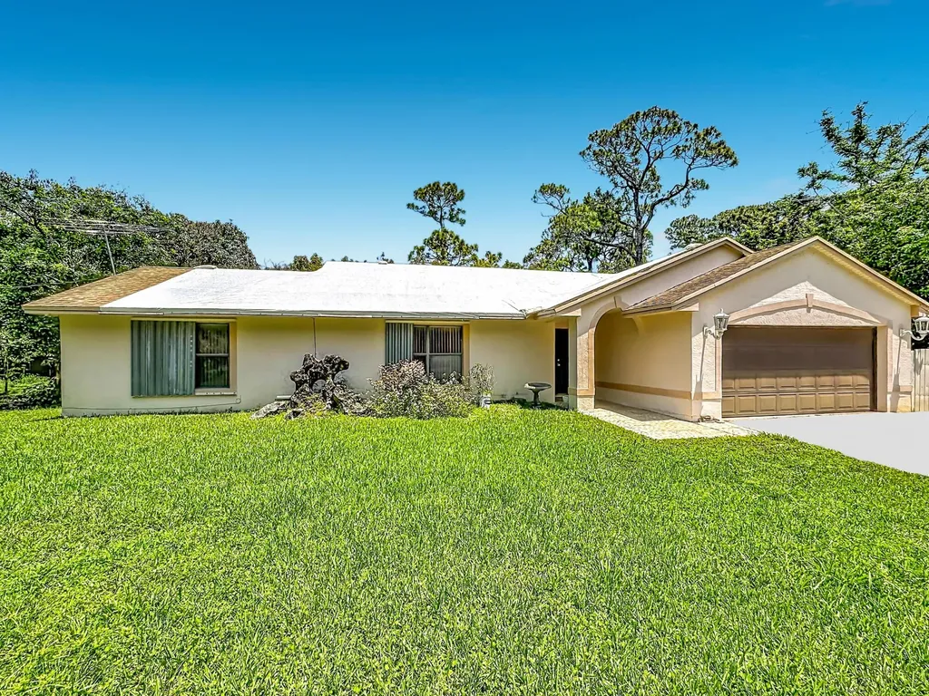 12821 N 86th Road Road N The Acreage FL 33412