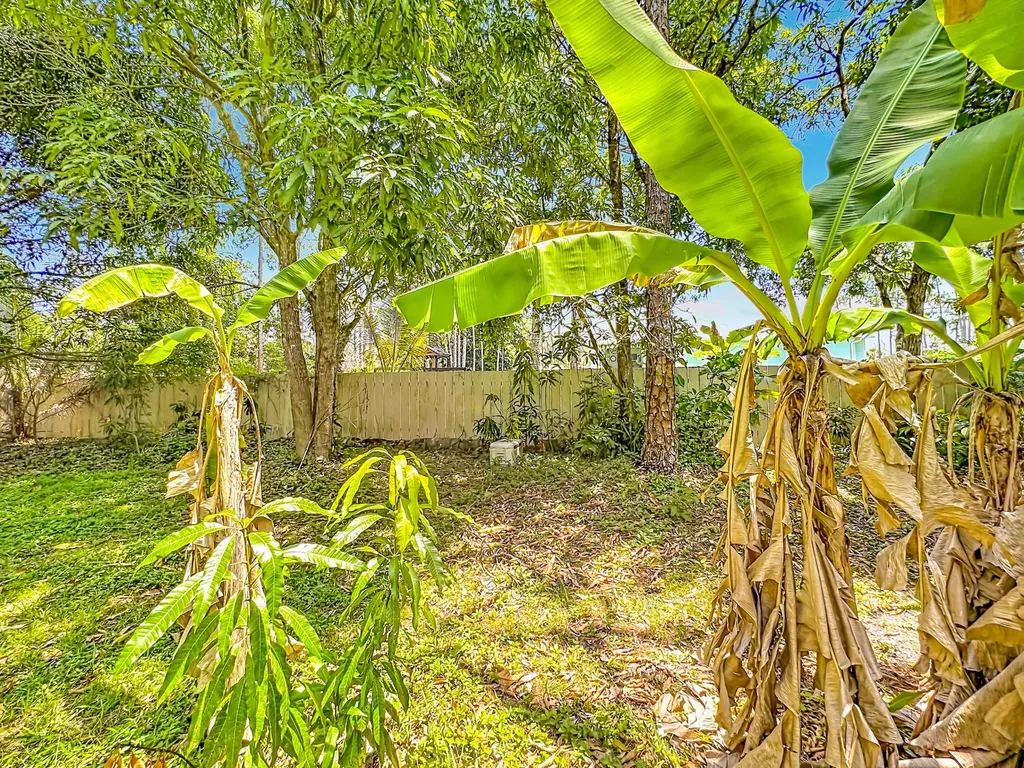 12821 N 86th Road Road N The Acreage FL 33412