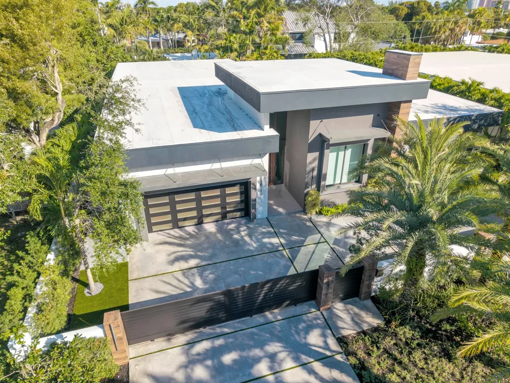 2401 NE 13th Street Fort Lauderdale FL 33304