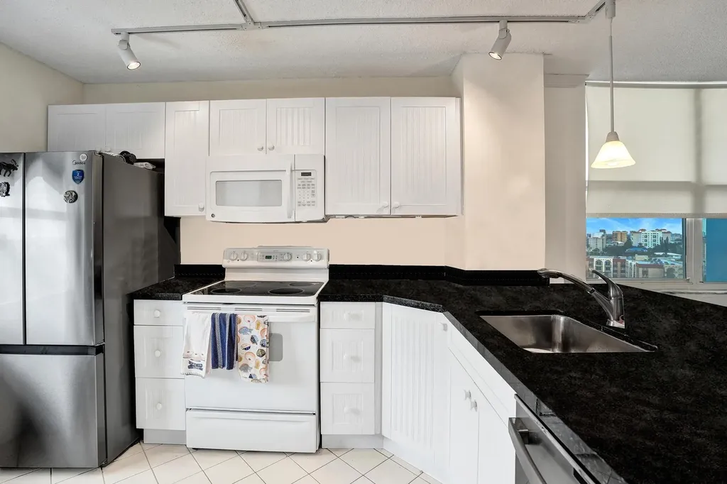 201 N Ocean Boulevard Pompano Beach FL 33062