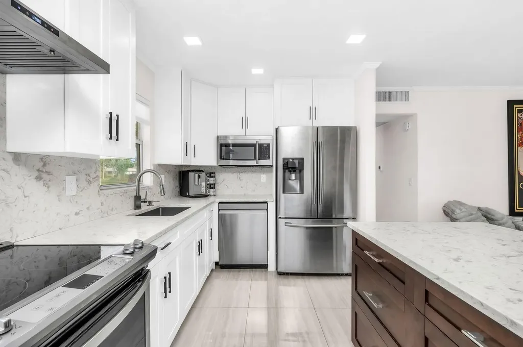 92 Valencia Drive Delray Beach FL 33446
