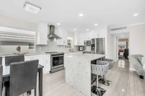 92 Valencia Drive Delray Beach FL 33446