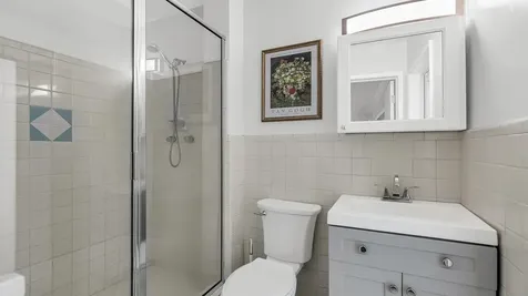 2241 NE 33rd Street Lighthouse Point FL 33064