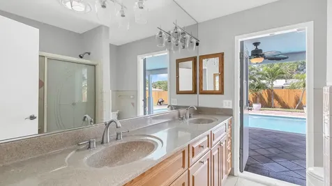 2241 NE 33rd Street Lighthouse Point FL 33064