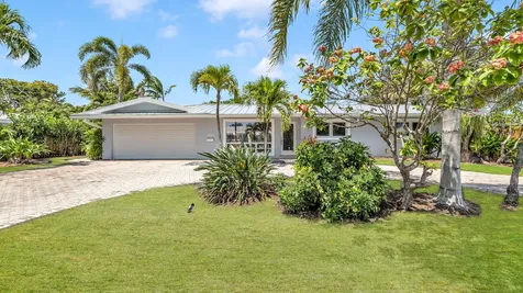 2241 NE 33rd Street Lighthouse Point FL 33064