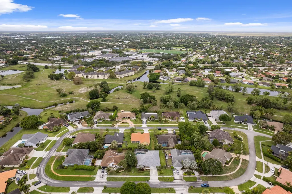 1931 Staimford Circle Wellington FL 33414