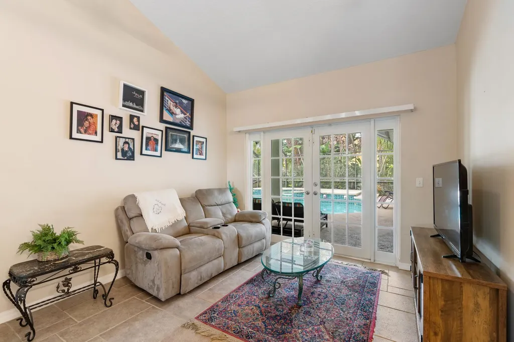 1931 Staimford Circle Wellington FL 33414