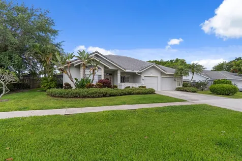 1931 Staimford Circle Wellington FL 33414