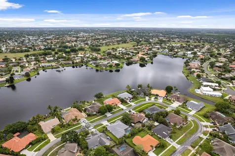 1931 Staimford Circle Wellington FL 33414