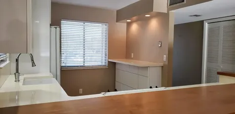 331 Lakeview Drive Weston FL 33326