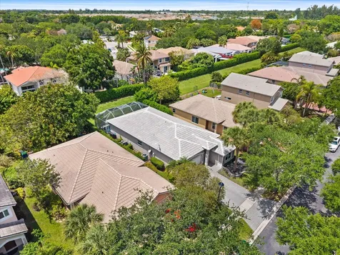 7653 NW 70th Avenue Parkland FL 33067