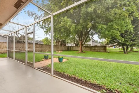20301 NW 7th Street Pembroke Pines FL 33029