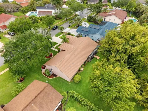 20301 NW 7th Street Pembroke Pines FL 33029