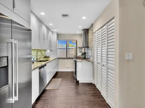 3432 NE 16th Avenue Oakland Park FL 33334