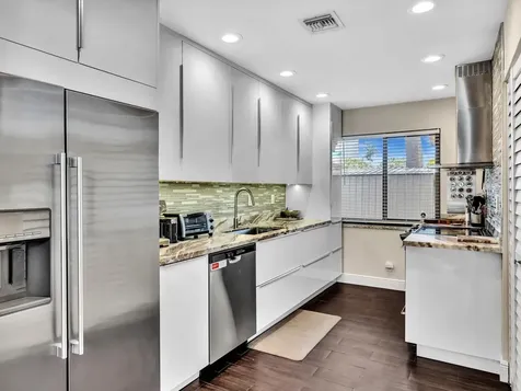 3432 NE 16th Avenue Oakland Park FL 33334
