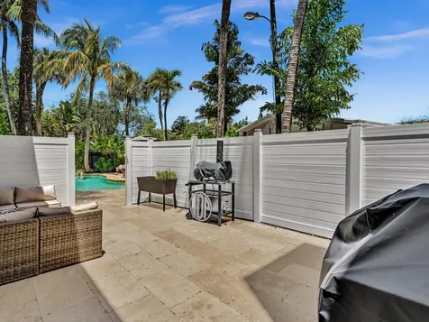 3432 NE 16th Avenue Oakland Park FL 33334