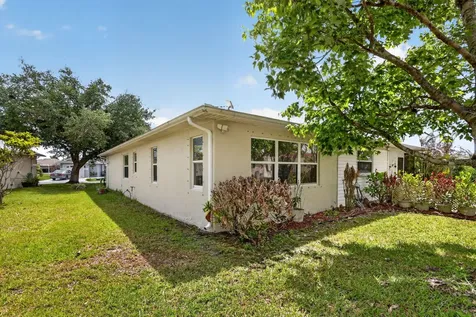 6656 Picante Circle Fort Pierce FL 34951