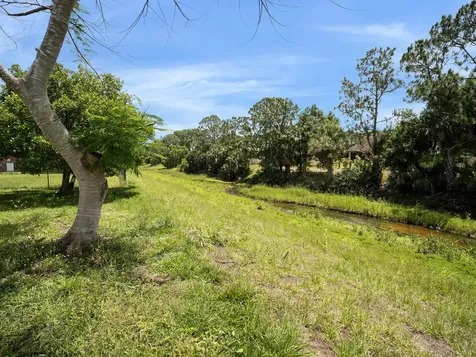 1094 SW Cairo Avenue Port St Lucie FL 34953