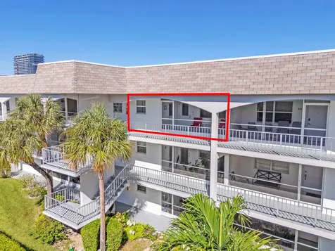 581 Blue Heron Drive Hallandale Beach FL 33009