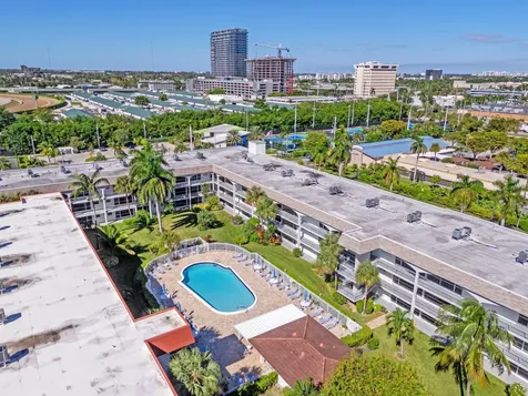 581 Blue Heron Drive Hallandale Beach FL 33009