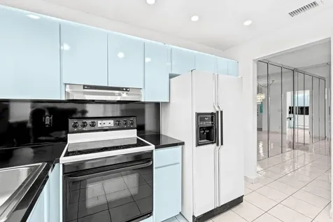 581 Blue Heron Drive Hallandale Beach FL 33009