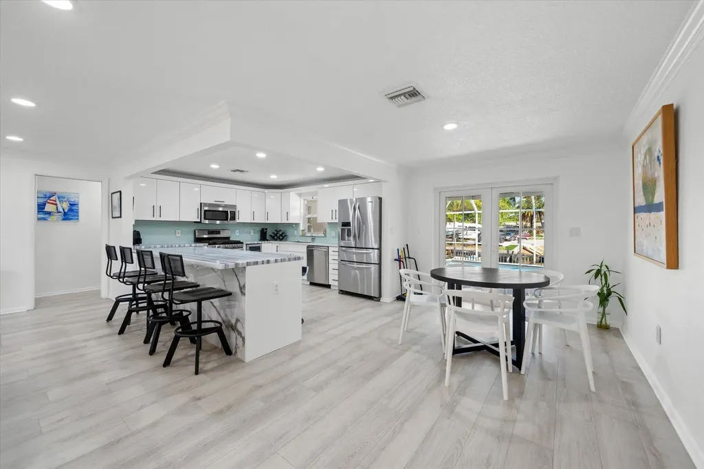 421 SW 18th Street Pompano Beach FL 33060