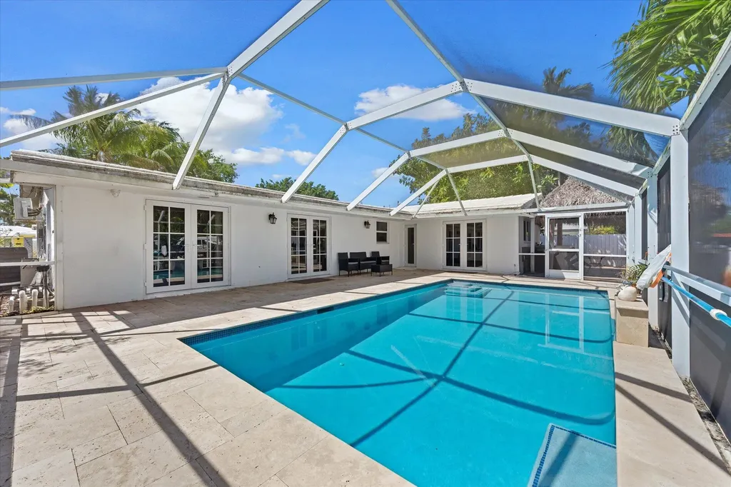 421 SW 18th Street Pompano Beach FL 33060