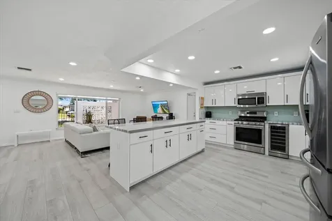 421 SW 18th Street Pompano Beach FL 33060