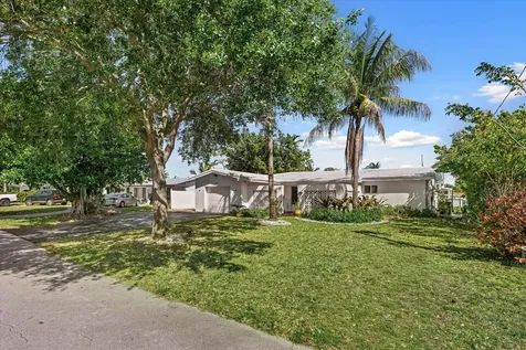 421 SW 18th Street Pompano Beach FL 33060