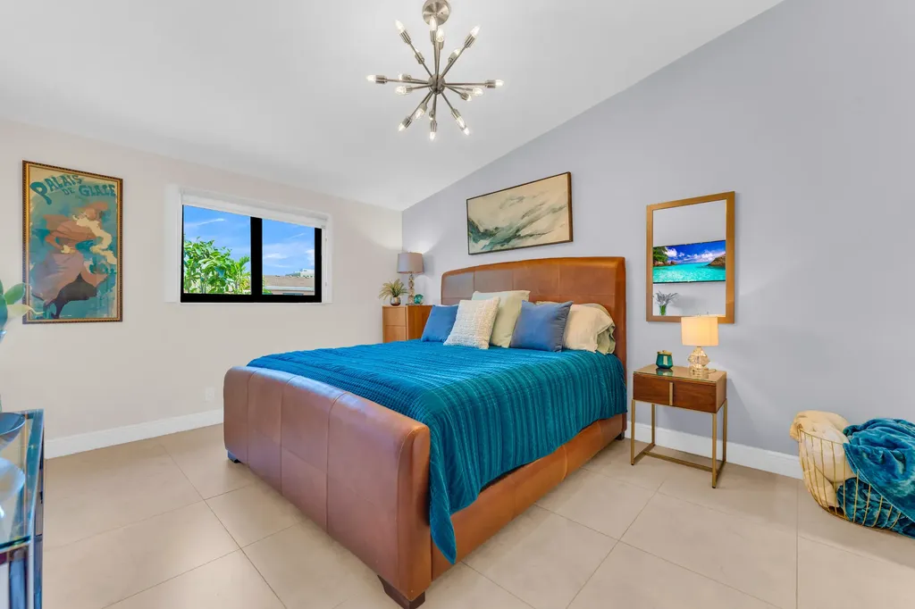 50 SE 12th Street Boca Raton FL 33432