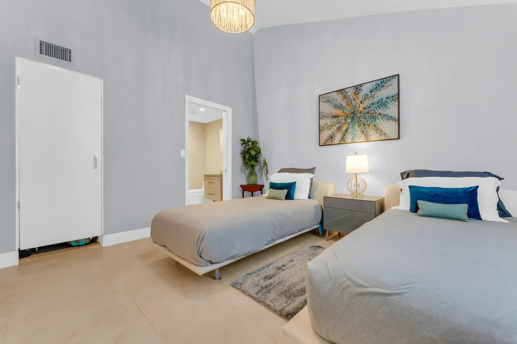 50 SE 12th Street Boca Raton FL 33432