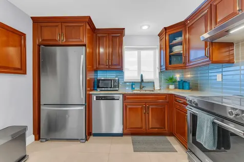 50 SE 12th Street Boca Raton FL 33432
